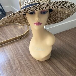 New Calvin Klein Sun hat